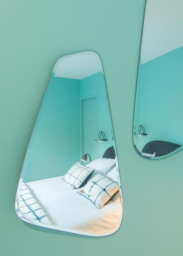 Cote Jardin Avec Jacuzzi Privatif Et Parking Prive Apartment Сарла-ла-Канеда Екстериор снимка